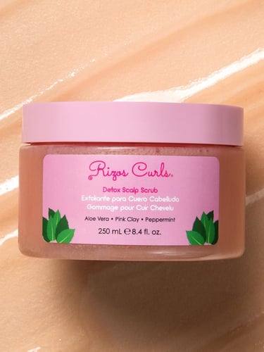 مقشر لفروة الرأس للتخلص من الترسبات من رايزوس كيرل...