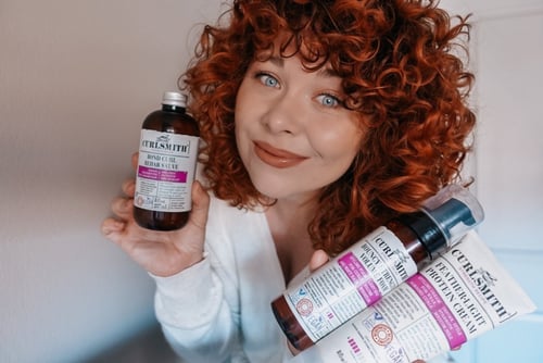 كريم تصفيف غني بالبروتين متوسط ​​الثبات من مجموعة...