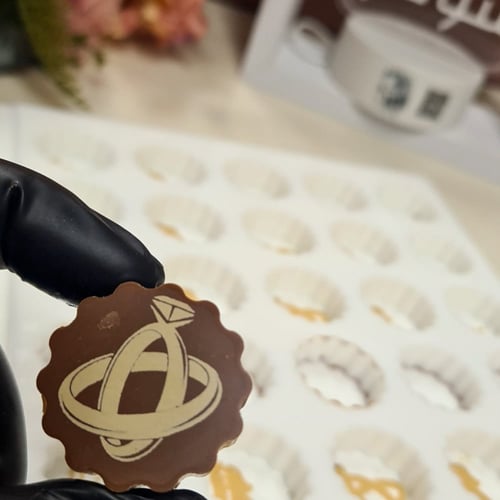 قالب كرلك مع القاعده بعمق 12مل شكل دائري مشرشر .