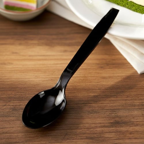 ملاعق طعام بلاستيك بعدة الوان