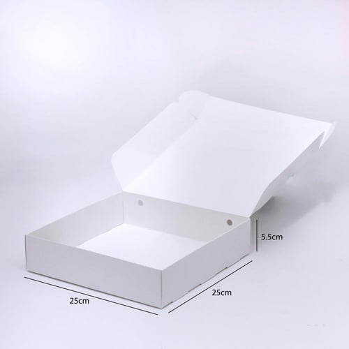 علب بوكسات كيك وحلويات بعدة الوان