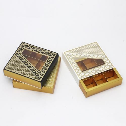 علب شوكولاتة مقسمة 9 قطعة