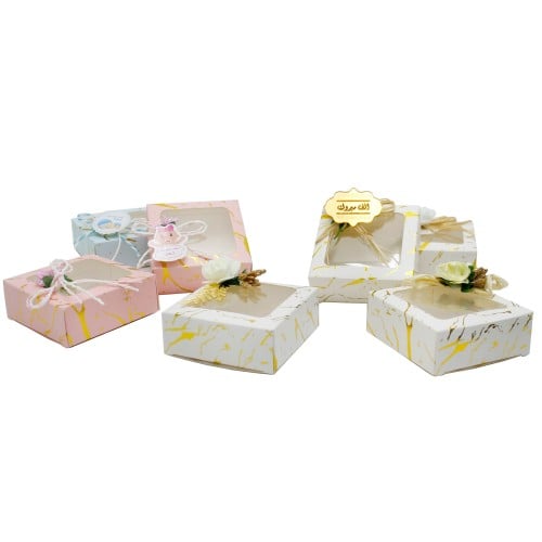 علب هدايا ورقية للعديد من المناسبات