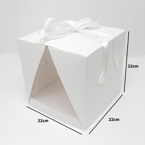 علب كيك ورقية بنوافذ شفافة مع أشرطة