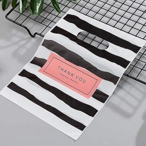 اكياس تسوق بلاستيك بعدة الوان