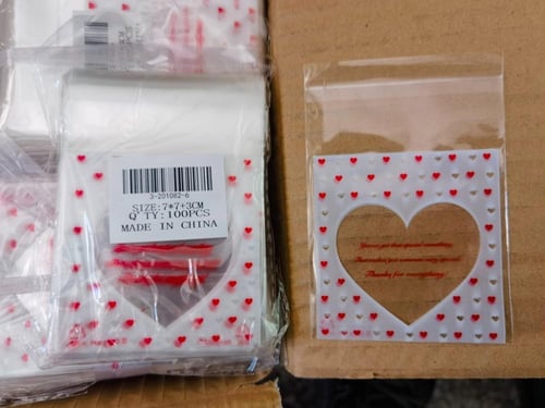 أكياس كوكيز بعدة تصاميم