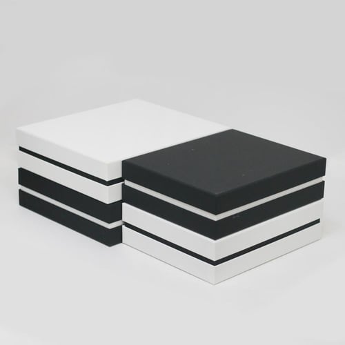 علب هدايا فاخرة بغطاء منفصل