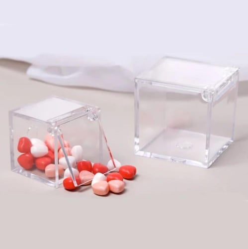 علب اكريليك بغطاء متصل بعدة مقاسات