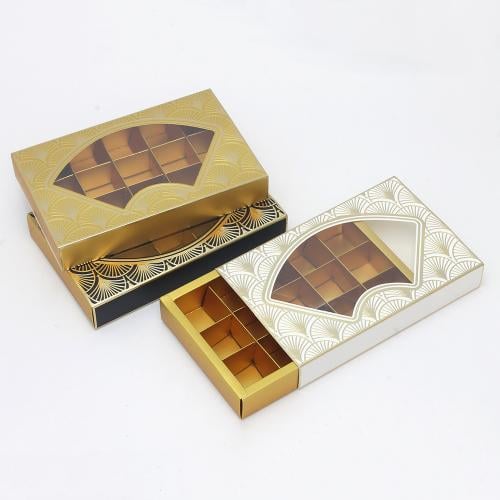 علب شوكولاتة مقسمة 15 قطعة