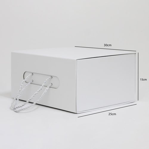 صندوق هدايا بمقبض حبل