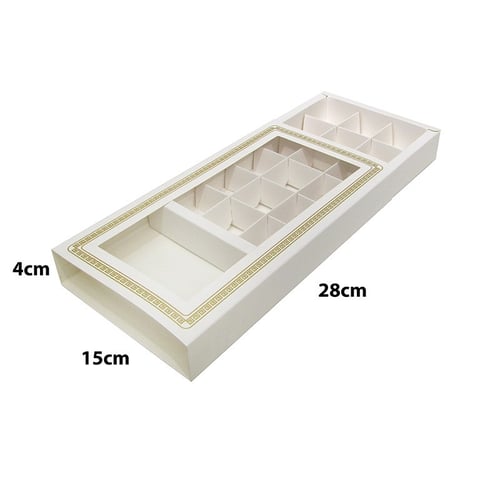 علب حلويات ورقية 18 مقسم بعدة الوان