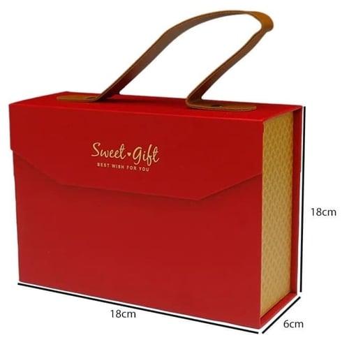 علب هدايا شكل شنطة بستايلات متنوعة