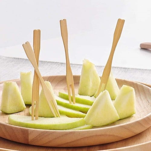 اشواك حلى خشبية صغيرة