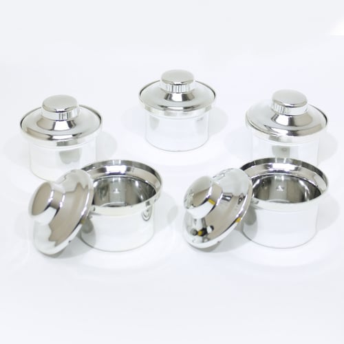 قدور توزيعات صغيرة بعدة ألوان