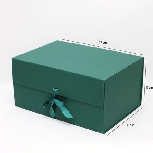 صناديق هدايا مع ربطة ساتان