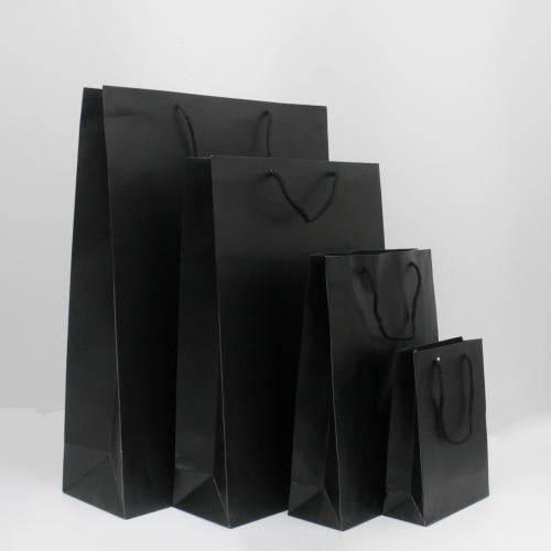 أكياس ورقية لون أسود