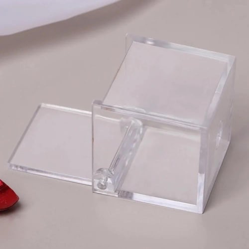 علب اكرليك بغطاء متصل 6*6*6 سم