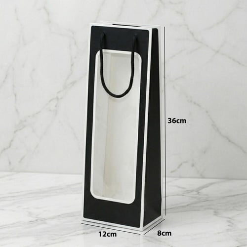 أكياس هدايا ورقية بنافذة شفافة