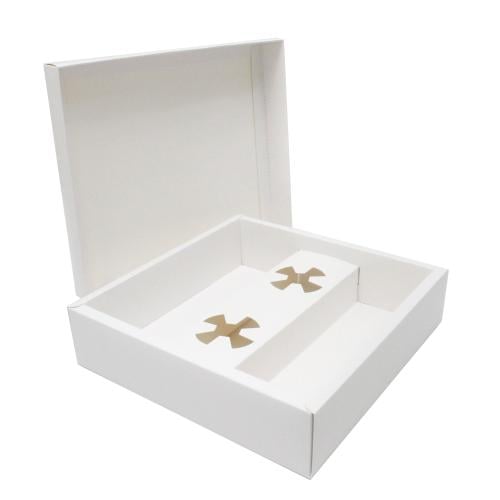 علب ورقية مقاس25*25*6.5 سم مقسم مع فتحتين صوص