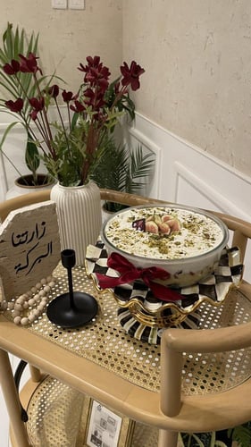 علب بلاستيك دائرية كبيرة بمقاسات 25*6 سم