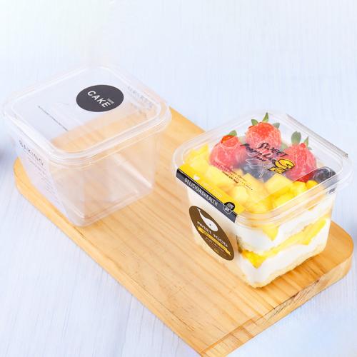 علب حلى بلاستيك