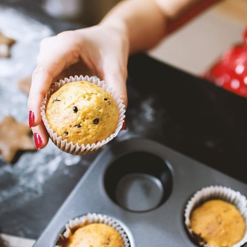 ورق كب كيك ابيض