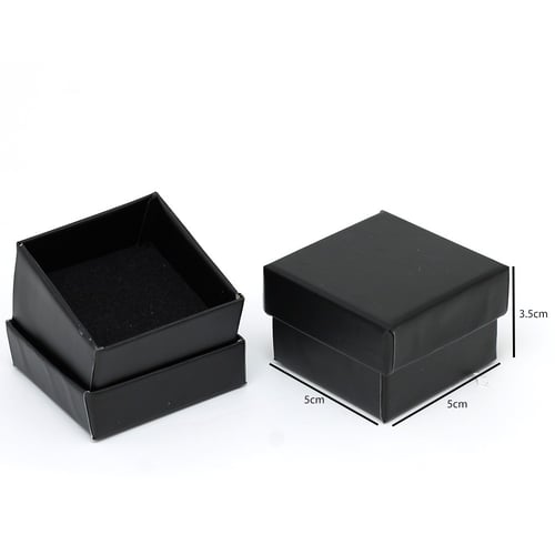 علب خواتم بعدة الوان مقاس 5*5*3.5 سم