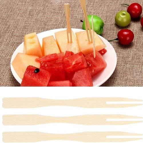 اشواك حلى خشبية صغيرة