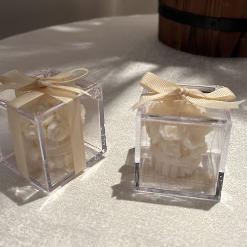 علب اكريلك بغطاء متصل 10*10*10 سم