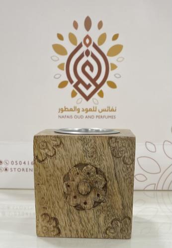 مبخرة خشبية صغيرة مكعبة (٢)