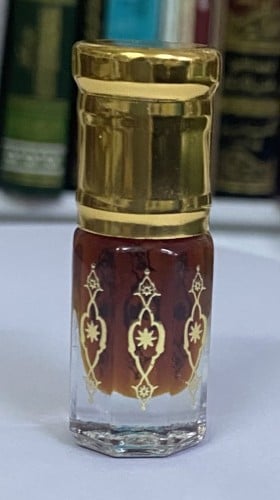 دهن عود لاوسي أشقر ( ربع تولة )