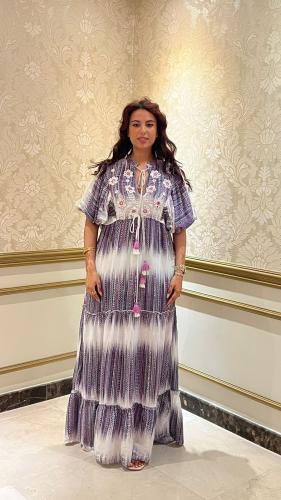 فستان بنفسجي هيمالايا فيزكوز ناعم وتطريز يدوي