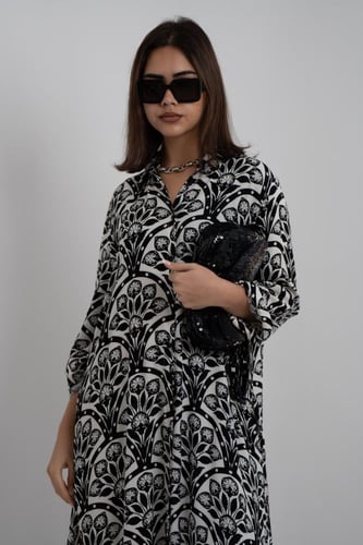 فستان ملمس قطني الابيض و الاسود طويل 2025