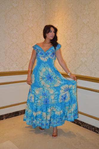 فستان نيلوفر الأزرق بلون البحر - ملمس حريري