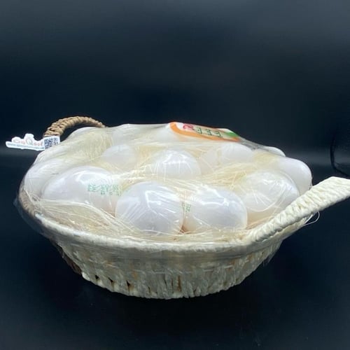 سلة بيض بمقبضين بني وبيج دائرية 30 حبة جامبو