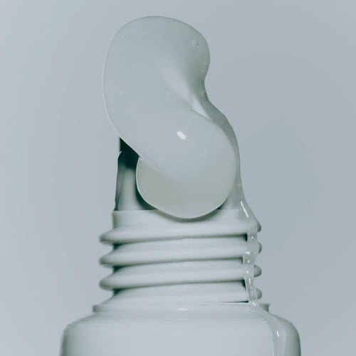 رود مرطب و معالج الشفاه unscented