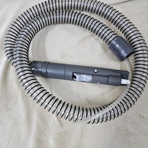 خرطوم شفط منظف السجاد بالشامبو من هوفر موديل H5021...