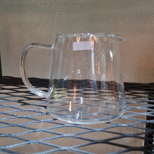 سيرفر صغير ابريق تقديم