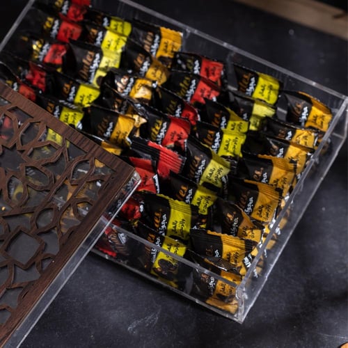 علبة فاخرة - عجوة عالية المدينة ثلاث نكهات