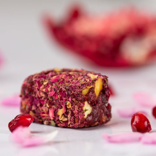 راحة بالورد المديني والرمان