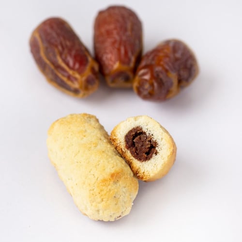 كرتون (12 علبه) من معمول التمر