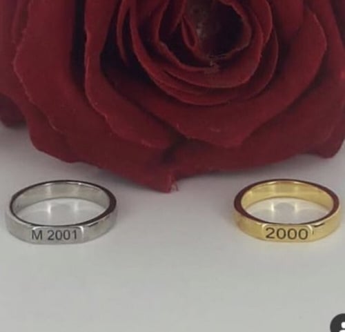 خاتم فضه مع حفر التاريخ او الحرف