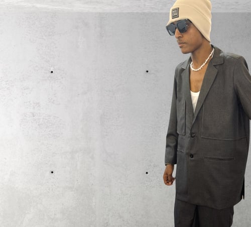 بدلة رجالية واسعة رمادي