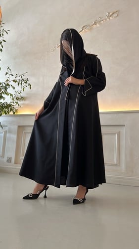 عباية تهاني