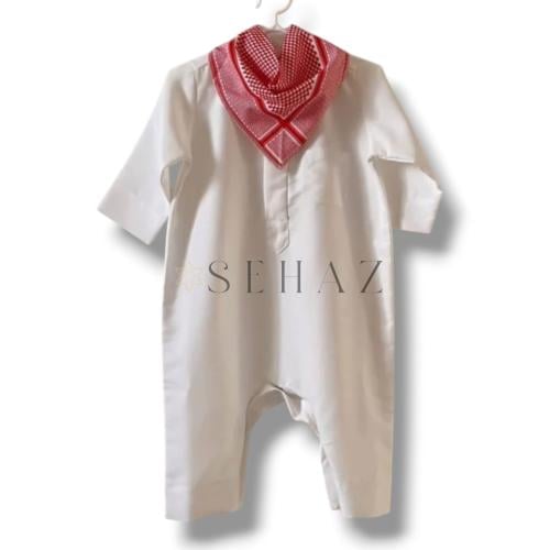 برباتوز مواليد مع مريلة شماغ