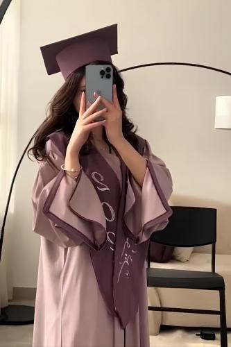 عباية وقبعة ووشاح تخرج 2025 - مع امكانية اضافة الا...