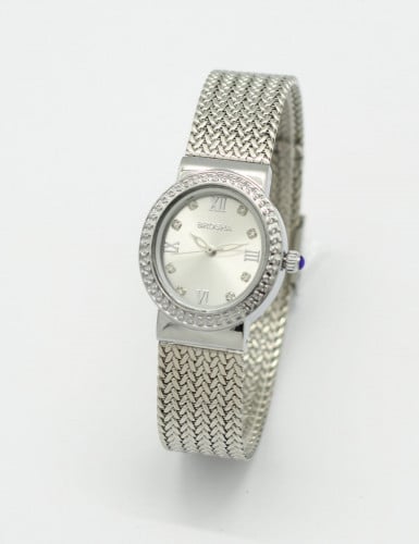 ساعات نسائية