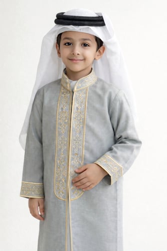 دقلة اولاد بالتطريز الفاخر مع امكانية كتابة الاسم...