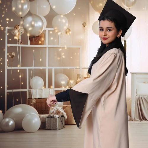 عباية وقبعة ووشاح تخرج 2025 - مع امكانية اضافة الا...