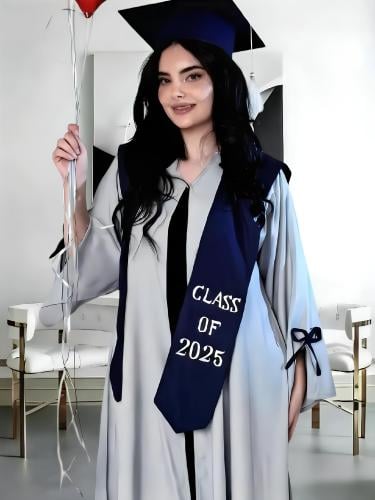 عباية وقبعة ووشاح تخرج 2025 - مع امكانية اضافة الا...